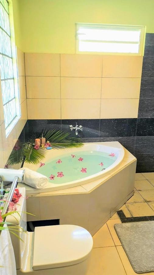Moorea - Villa Maoe Pool Afareaitu Bagian luar foto